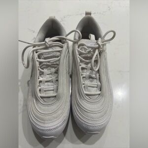 Nike Air Max 97 Sneakers Womens 9.5 Triple White Running Shoes 2021